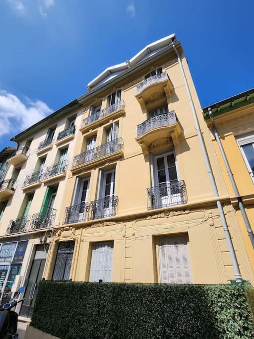 Nice Fac St Jean D'Angely Экстерьер фото